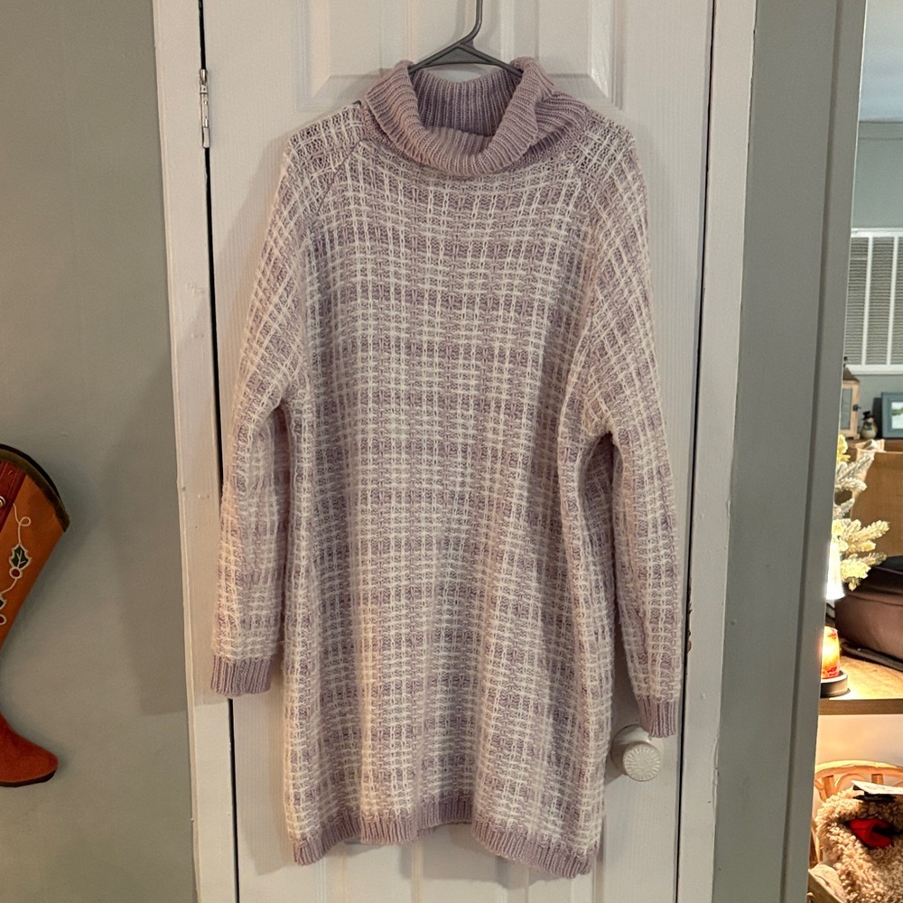 Chic Lavender Turtleneck Dress